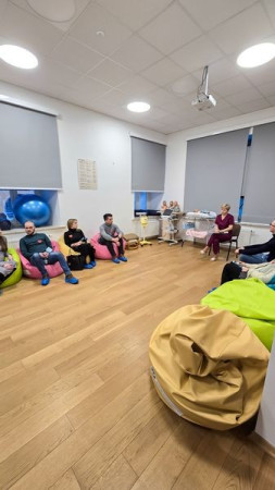 Prezentacja na sali szkoły rodzenia